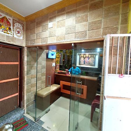 Goroomgo Sahoo Palace Puri - Prime Location Near Sea Beach - Excellent Service With Parking Facilities 外观 照片