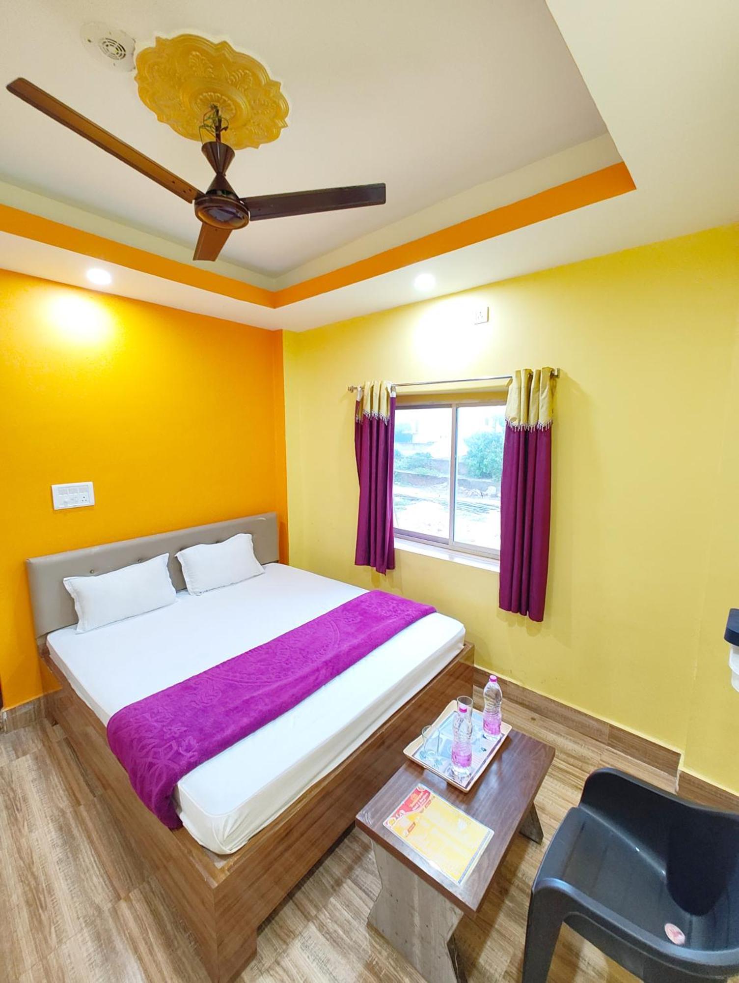 Goroomgo Sahoo Palace Puri - Prime Location Near Sea Beach - Excellent Service With Parking Facilities 外观 照片