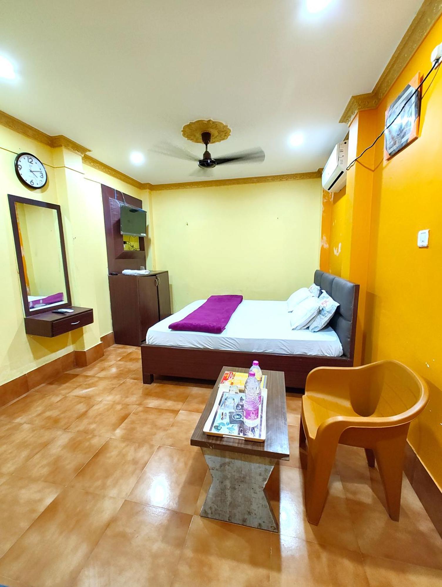 Goroomgo Sahoo Palace Puri - Prime Location Near Sea Beach - Excellent Service With Parking Facilities 外观 照片