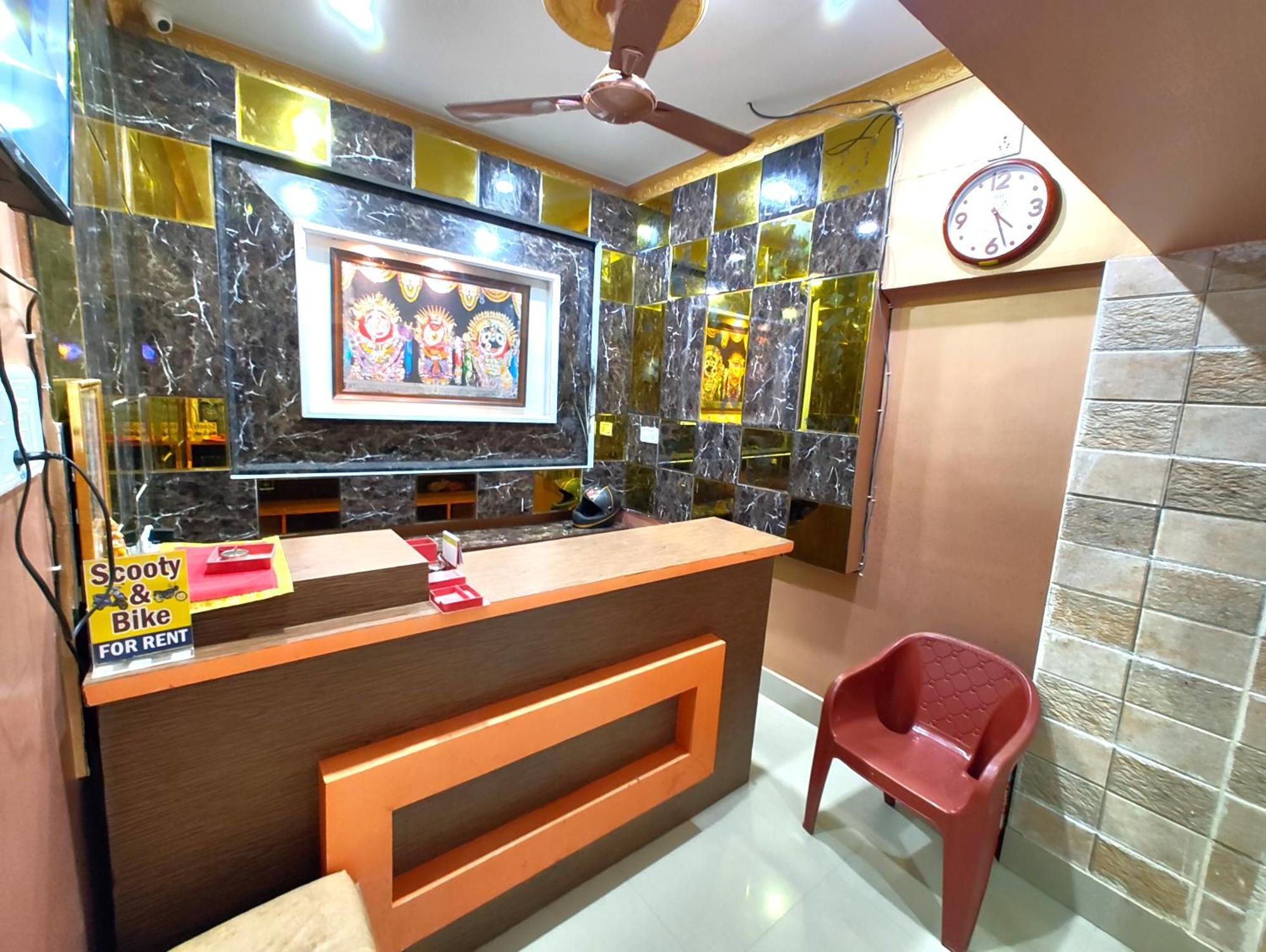 Goroomgo Sahoo Palace Puri - Prime Location Near Sea Beach - Excellent Service With Parking Facilities 外观 照片