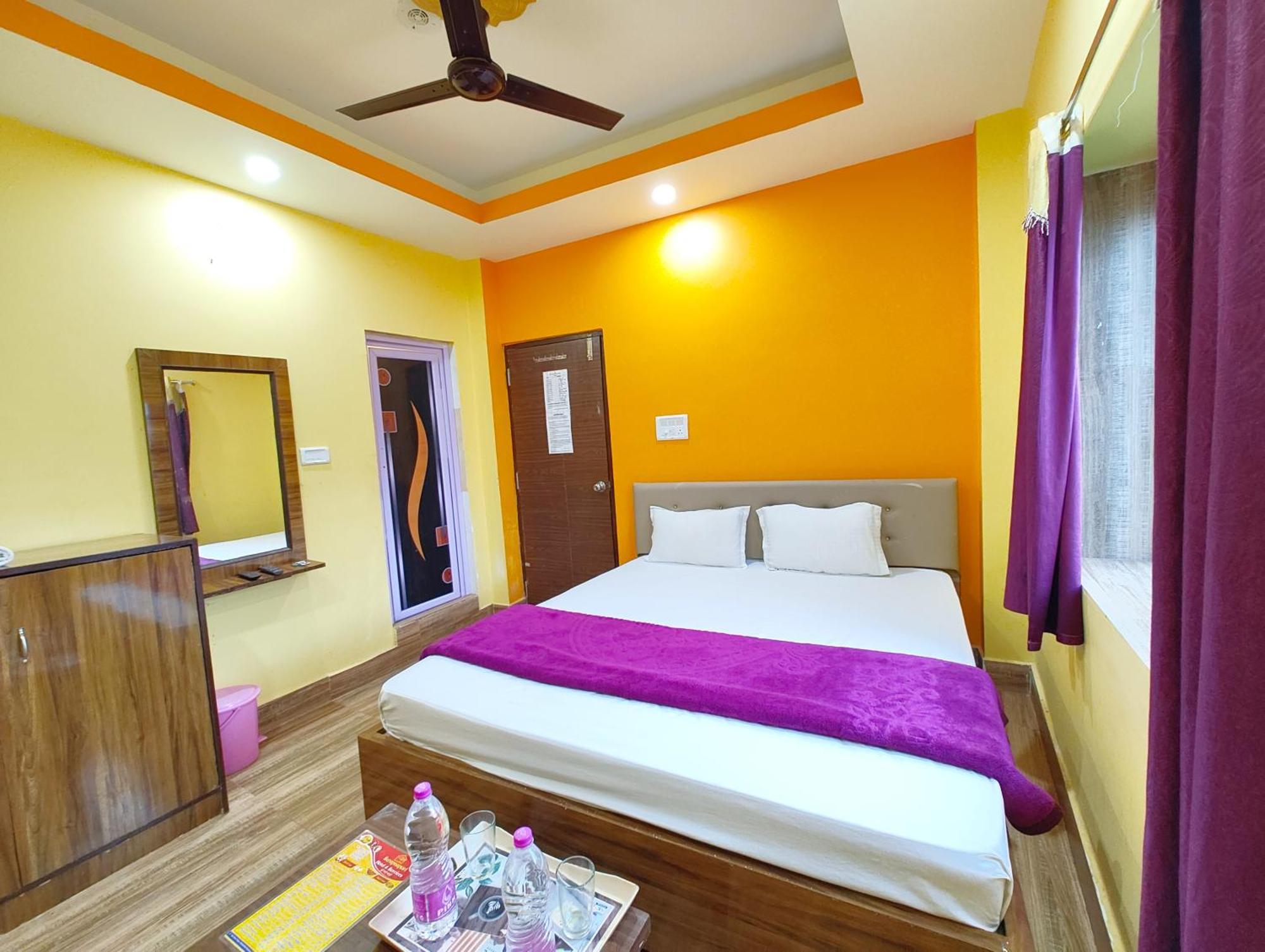 Goroomgo Sahoo Palace Puri - Prime Location Near Sea Beach - Excellent Service With Parking Facilities 外观 照片